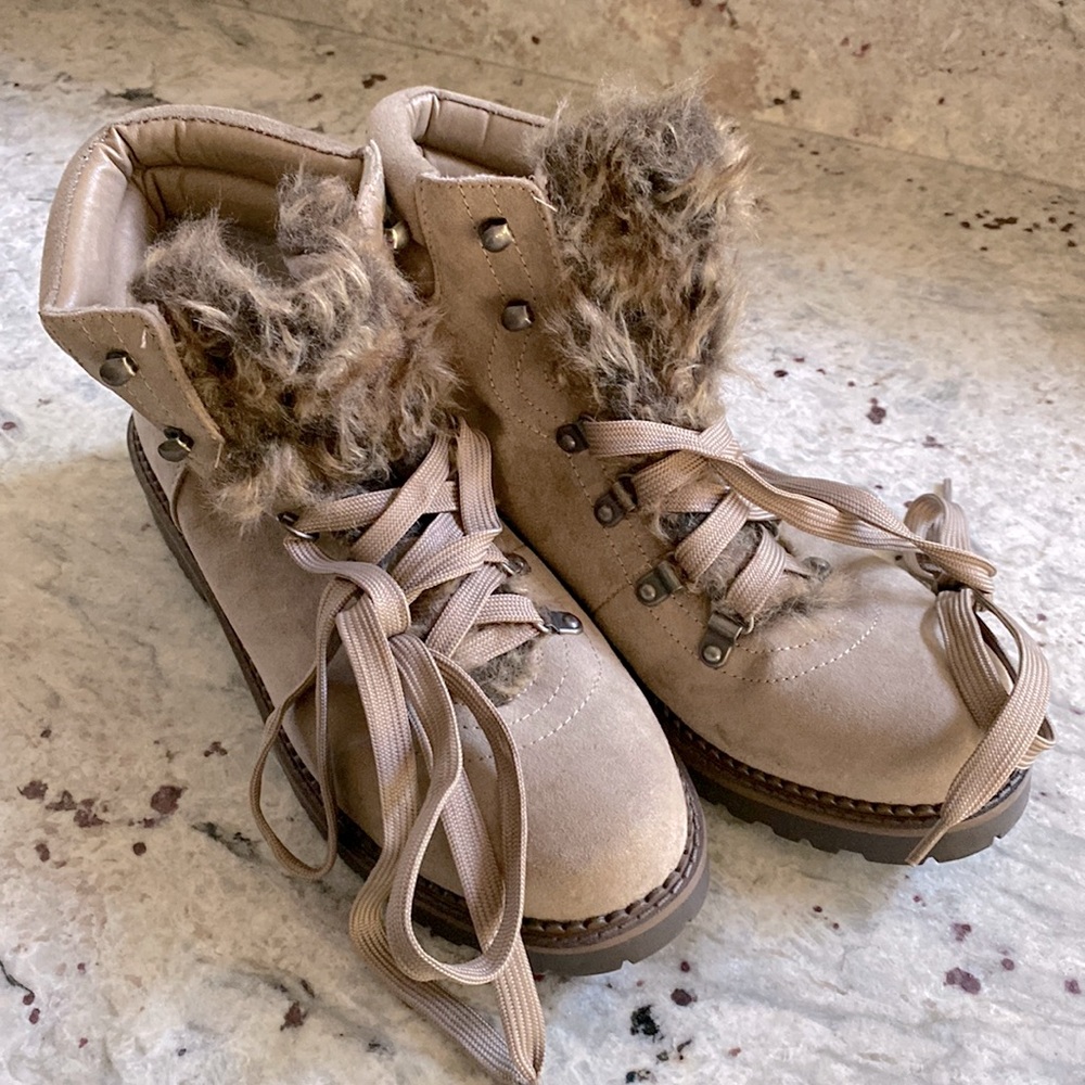 ESPIRIT Boots 🥾 BRAND NEW Size 9.5